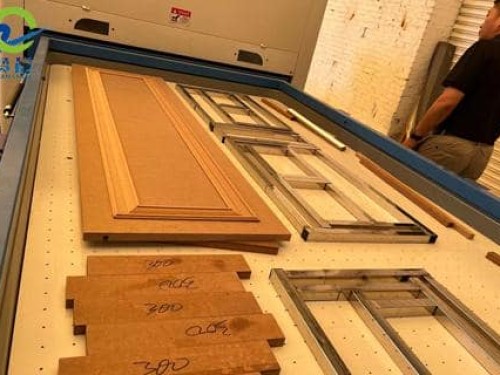 全自動(dòng)吸塑專(zhuān)用膜櫥柜門(mén)板PVC免噴膠吸塑膜